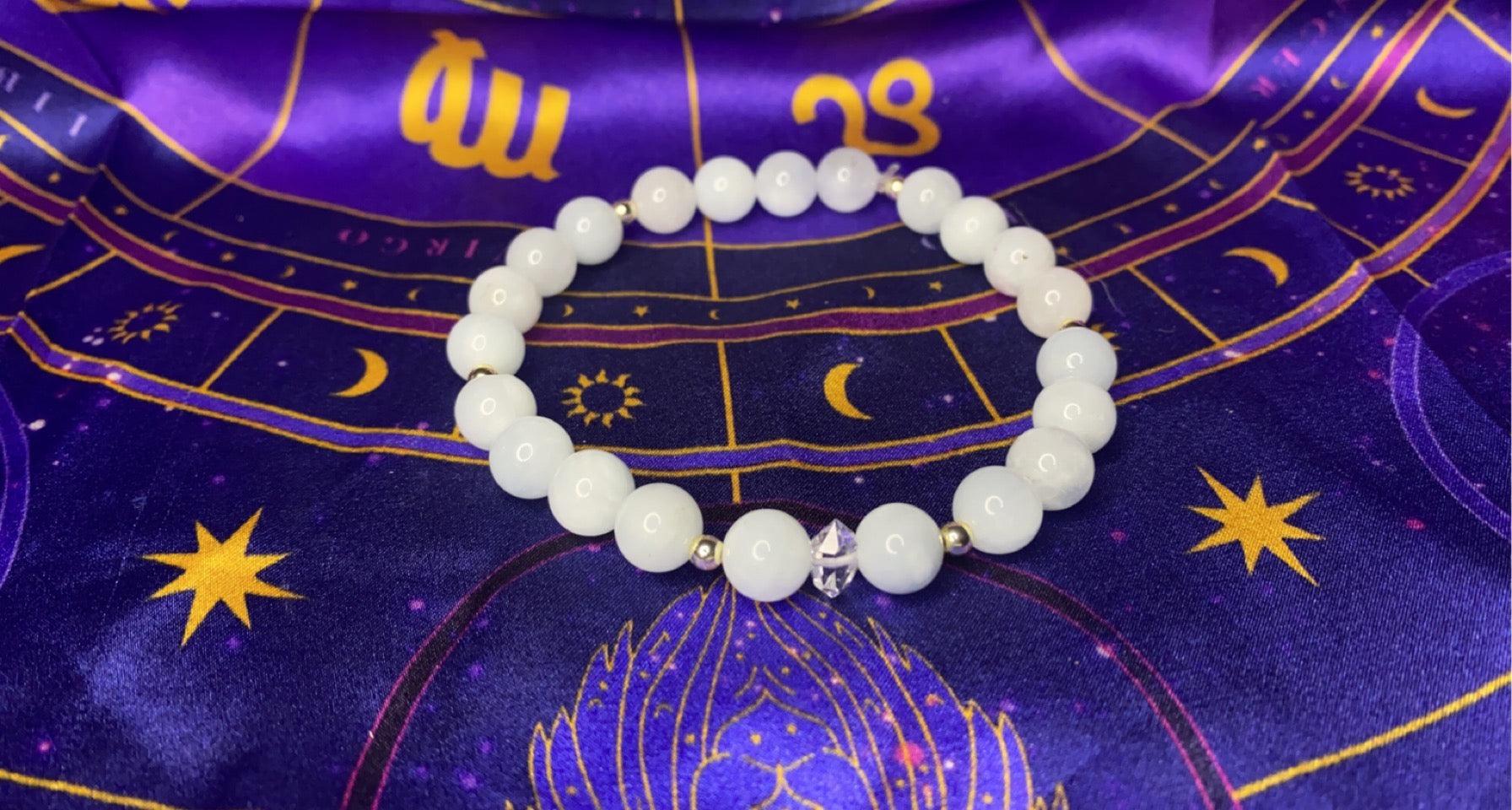 Crystal Vision Bracelet - Moonstone Energy 