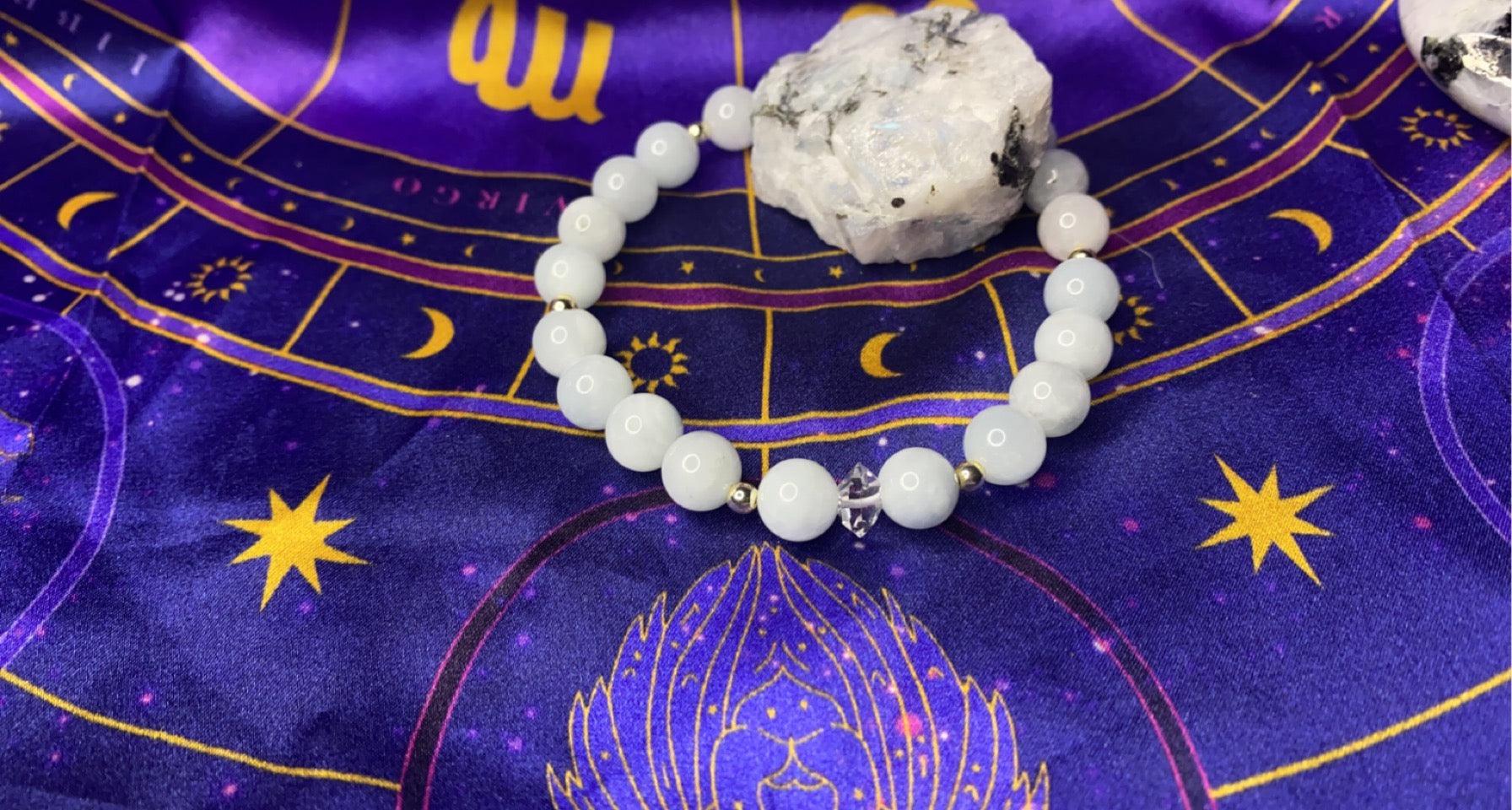 Crystal Vision Bracelet - Moonstone Energy 
