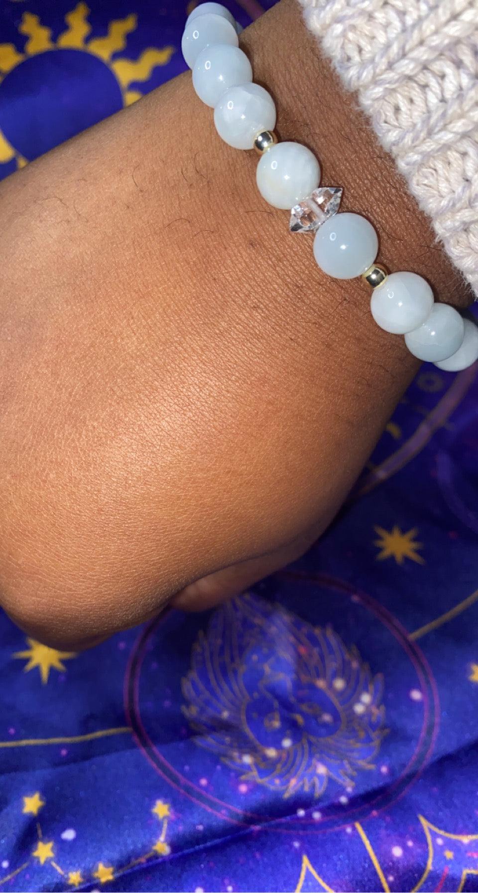 Crystal Vision Bracelet - Moonstone Energy 